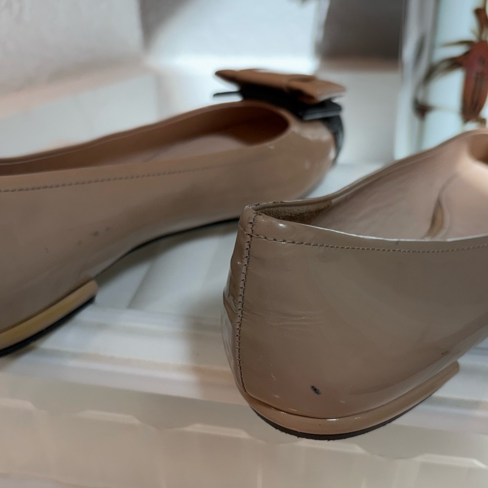 Prada Women's Nude Patent Leather Flats with Black Bow - Picture 11 of 13